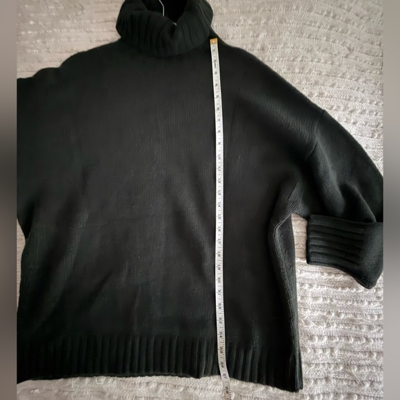 Jenni Kayne Porter Cashmere Turtleneck Sweater NWT in Forest - Picture 7 of 8